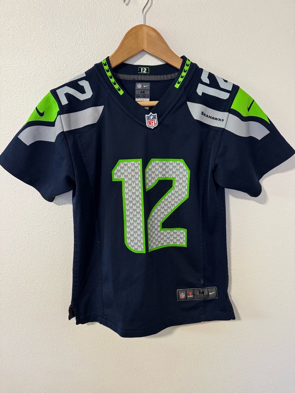 Seattle Seahawks Nike 12th Man Fan NFL Team Apparel Jersey-Medium